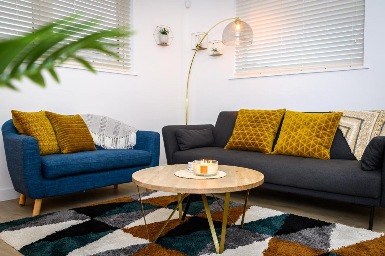 Comfy & Homely 2Bed Apartment - 5 Star Location Manchester Exterior photo